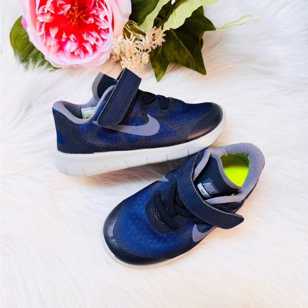 Toddler Nike Free RN Sneakers